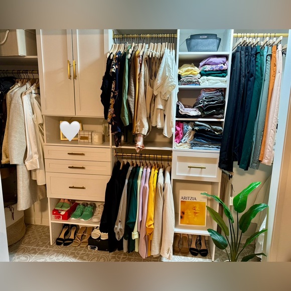 Other - 🚨🚨xokimberleyyy is LIVE! Like this listing to be notified when I go live. 🤗